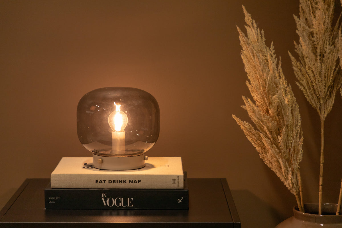 Bollonelie Bordslampa Beige- Venture Home